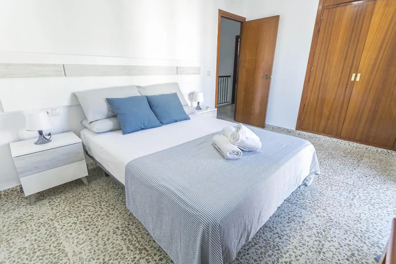Casa de Férias Canovas Nerja - Casa Parador Con Jardin Privado En Centro Nerja